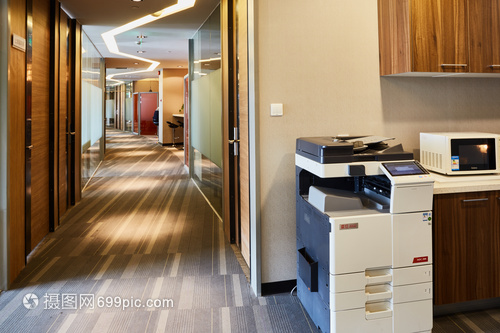 办公室打印区计算机的重要性与优化管理