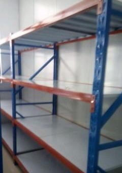 上海仓储货架选购指南 高效库房管理，层载200公斤工厂货架推荐